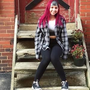 Meet your Posher, Amber